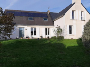 Maison avec jardin pour 10 - 600m plage